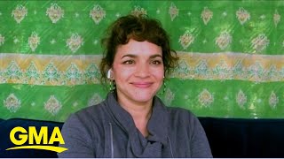 Norah Jones dishes on new holiday music