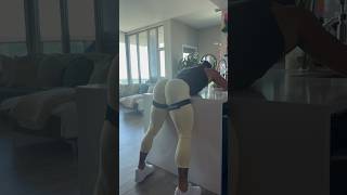 Try these “At Home” Glute Building Hacks!👍