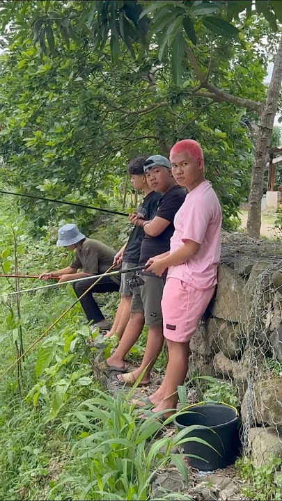 Kalian kalo mancing pernah ga si dapet ikan gede banget #shorts #lucu #kocak