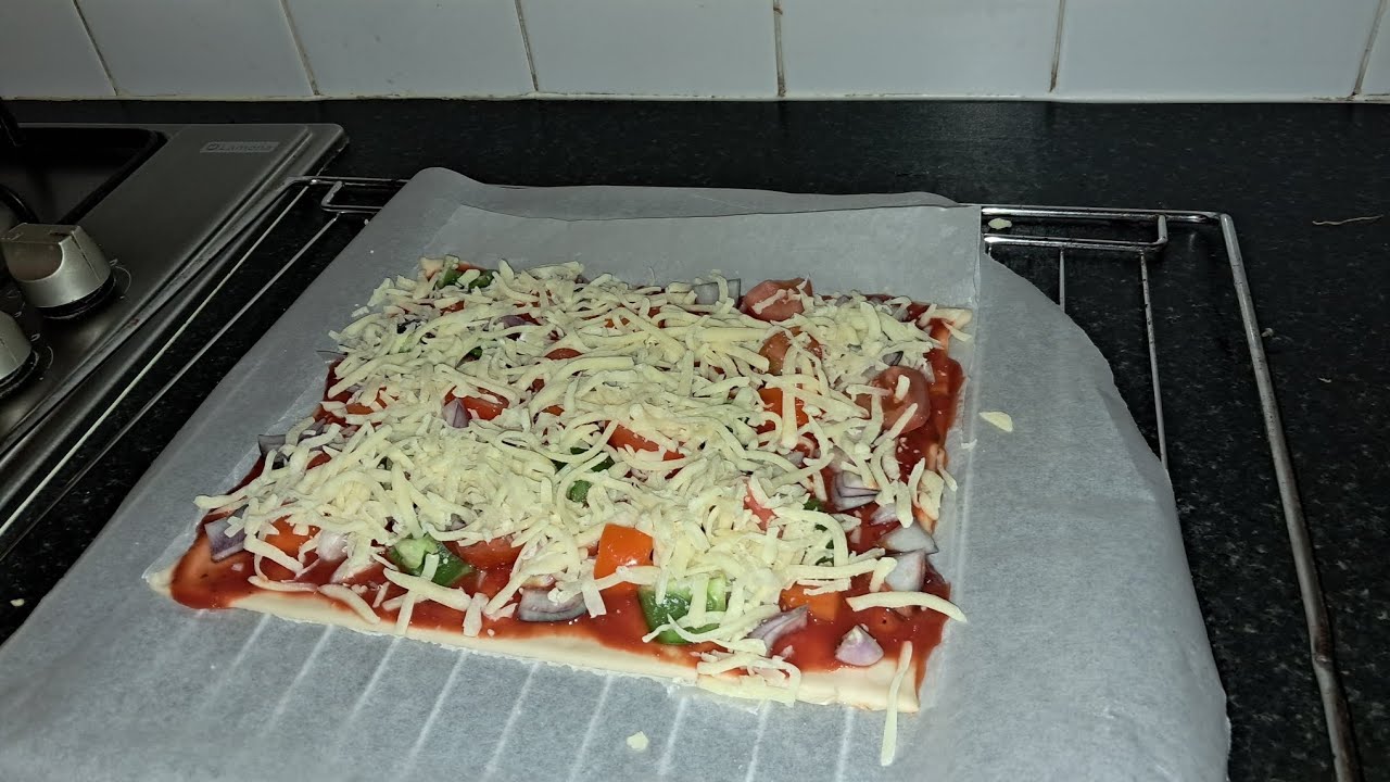 Ready made base Pizza Recipe 🍕