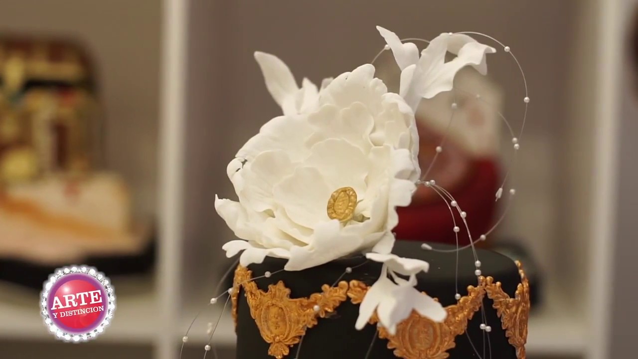 Torta Elegante Negra