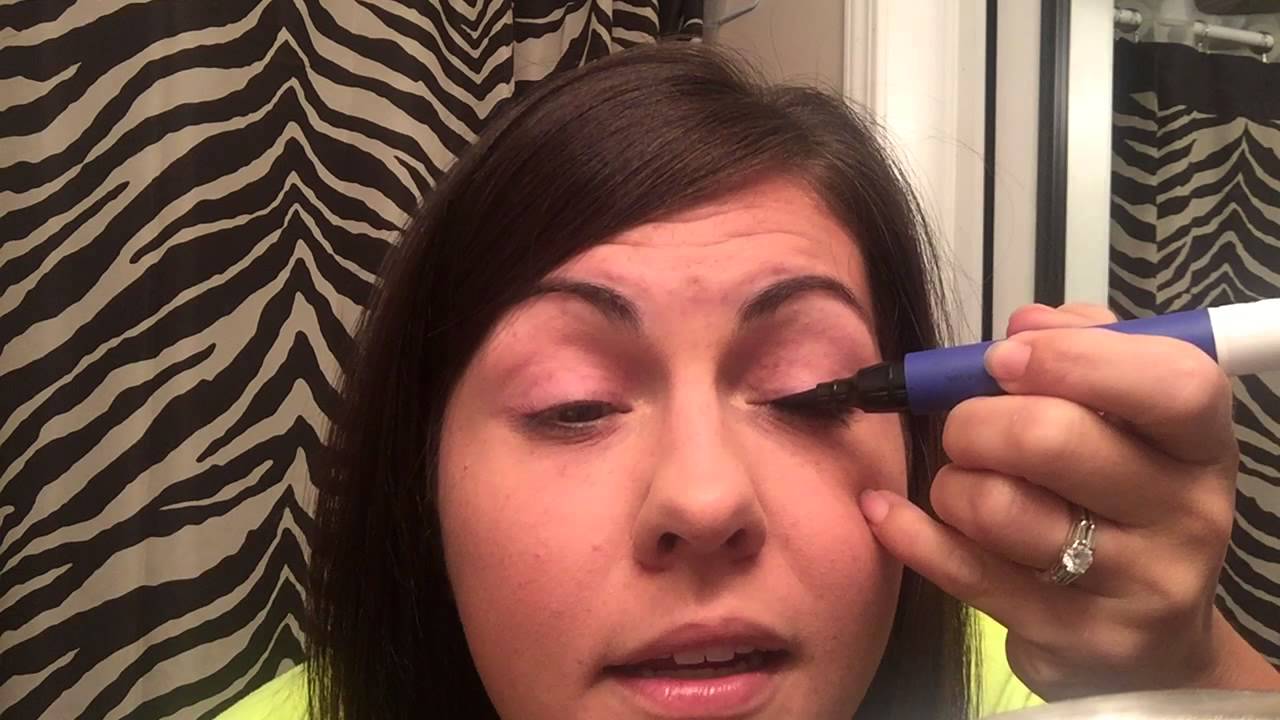 How to apply OOPS Liner from Tyra Beauty