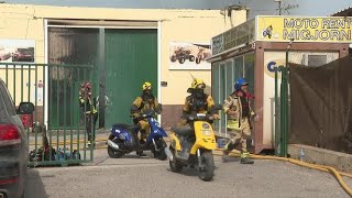 Extingit Lincendi A Una Nau De Vehicles De Lloguer A Formentera Mentre La Policia Judicia