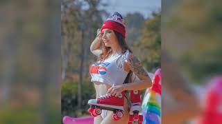 Aline Farias Vivo Keyd