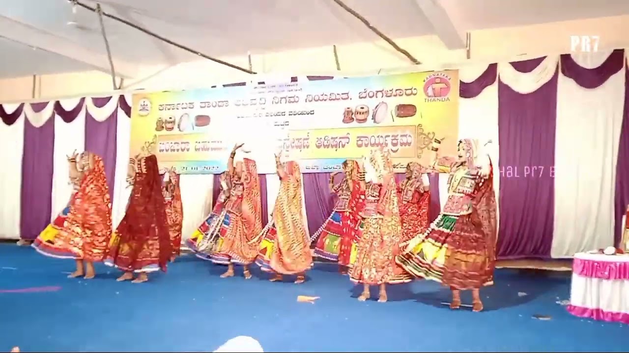 Nakem bhuriya ghalen chali banjara dance video Bijapur   banjara videos 