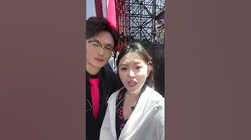 (tun tun) excited to perform with tang yi at the lobster festival in xuyi