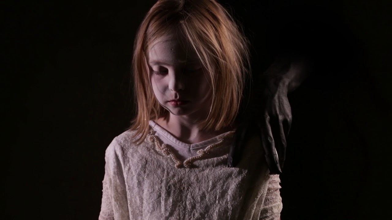 Monsters Lurking camera iphone 8 plus apk