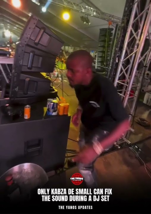 Only Kabza De Small can fix the sound during a Dj set🔥😭 #amapiano #theyanosupdates #kabzadesmall