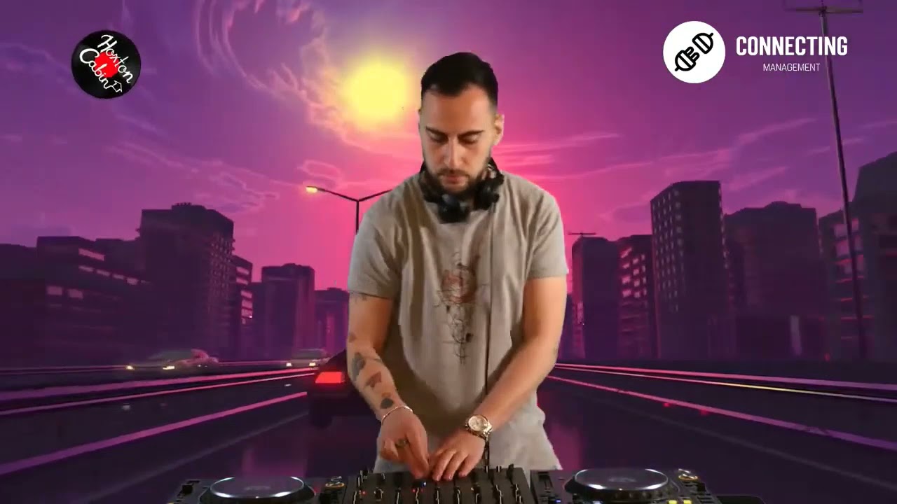 Hoxton Cabin Live DJ set  with Enrico Chirchiello
