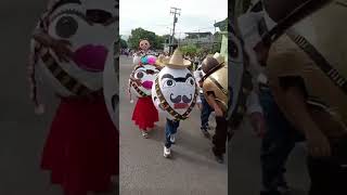 Desfile - Huevitos ala mexicana