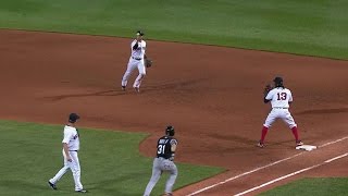 CWS@BOS: Wright escapes trouble in the 9th inning