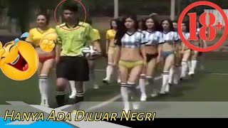 18+ Yang gak kuat gak usah nonton!! • Hanya ada di luar negri cewe main bola pakai bikini