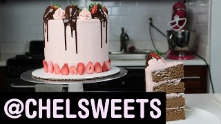 Chelsey (aka chelsweets) makes a mind-blowingly gorgeous
chocolate-covered strawberry cake. get her recipe:
https://chelsweets.com/2017/04/25/chocolate-cover...