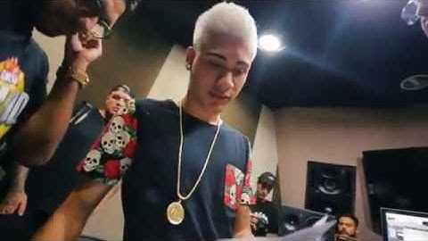 Wesley Safadão e Mc Kevinho Olha A Explosão- Clipe Oficial