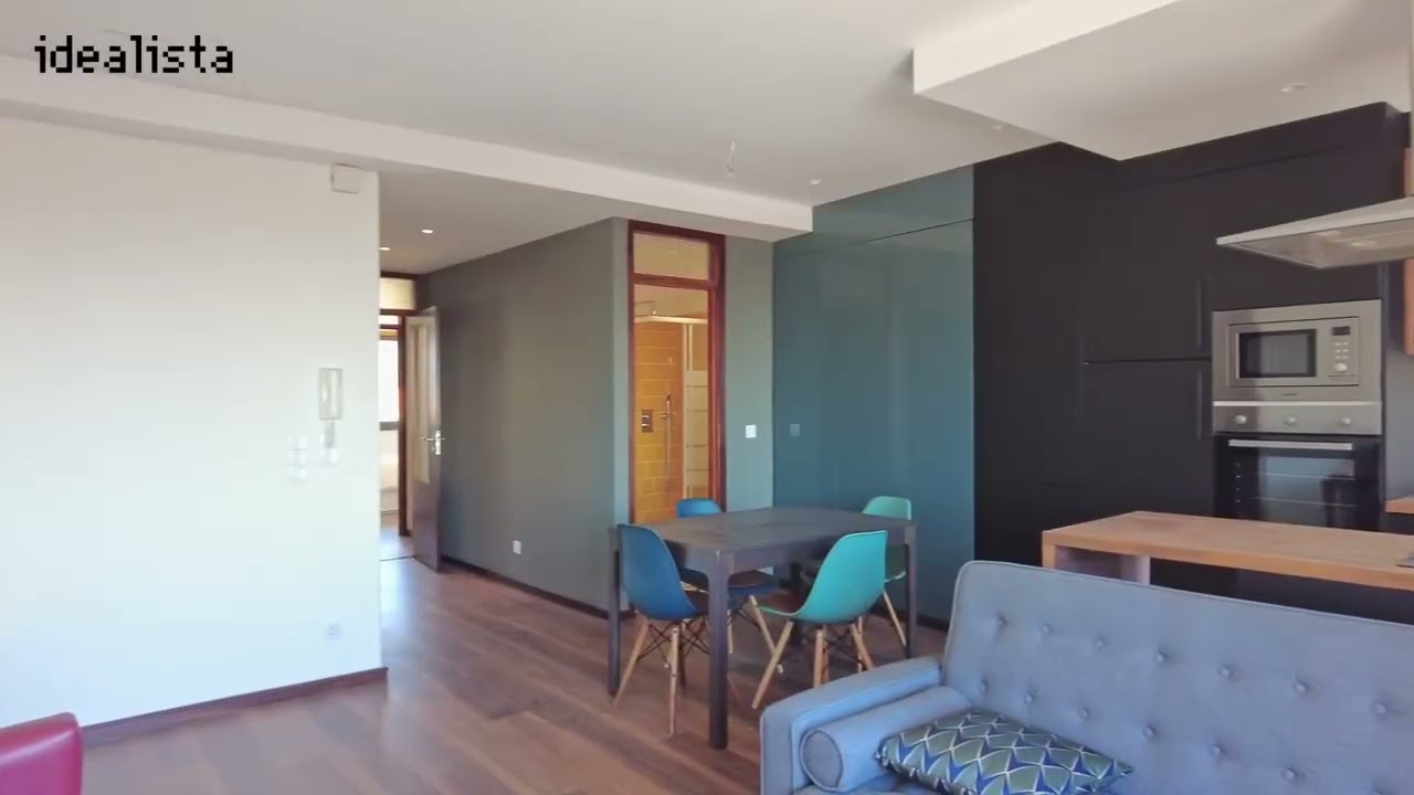 Apartamento T3, na Baixa do Porto, Marquês - Constituição
