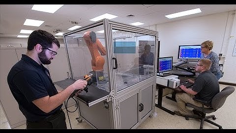 Boeing Uses Sound to Look Inside