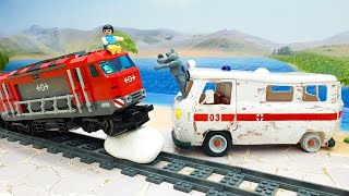 Видео про игрушечные машинки и поезда - мультики для детей 2022 смотреть онлайн.