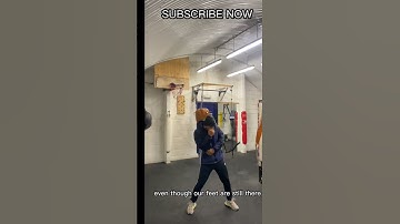 How to take defensive stance in Philly shell like Floyd Mayweather #floydmayweather #moneymayweather