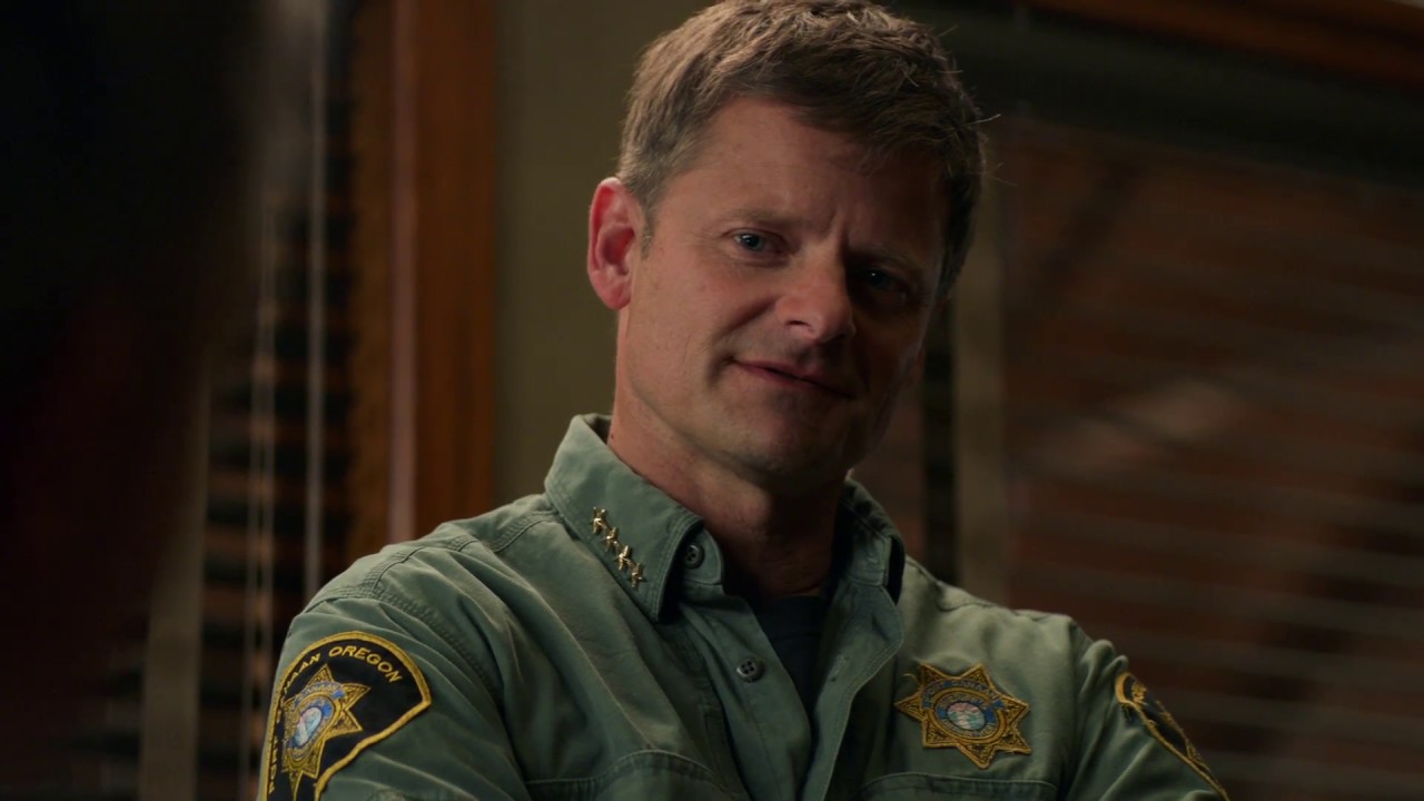 Jude Interrogates Lindauer – The Crossing Season 1 Episode 7