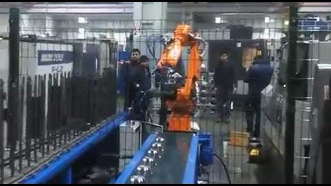 NACHI - MC20 ROBOT - CNC TENDING APPLICATION