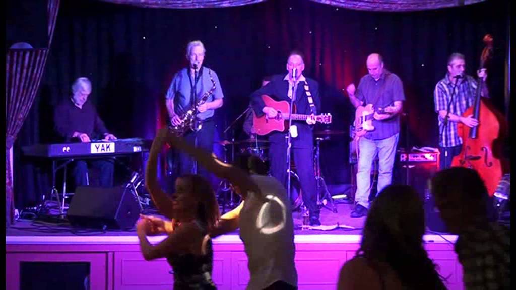 Now Dig This   Razzle Dazzle