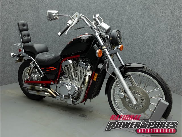 1997 Suzuki Intruder 800 –