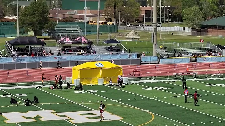 Amir Simmons 400m 57.37 at Myrtle Beach