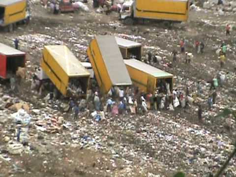 Guatemala City Dump - YouTube