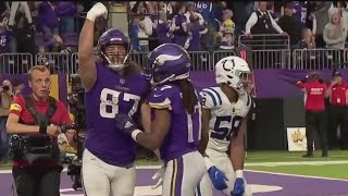 Vikings re-sign T. J. Hockenson to new deal