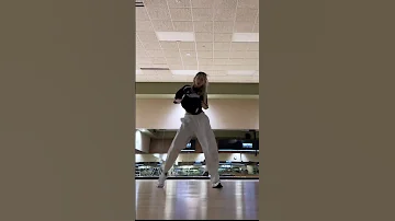 Ariana Grande FANTASIZE Tiktok Dance 