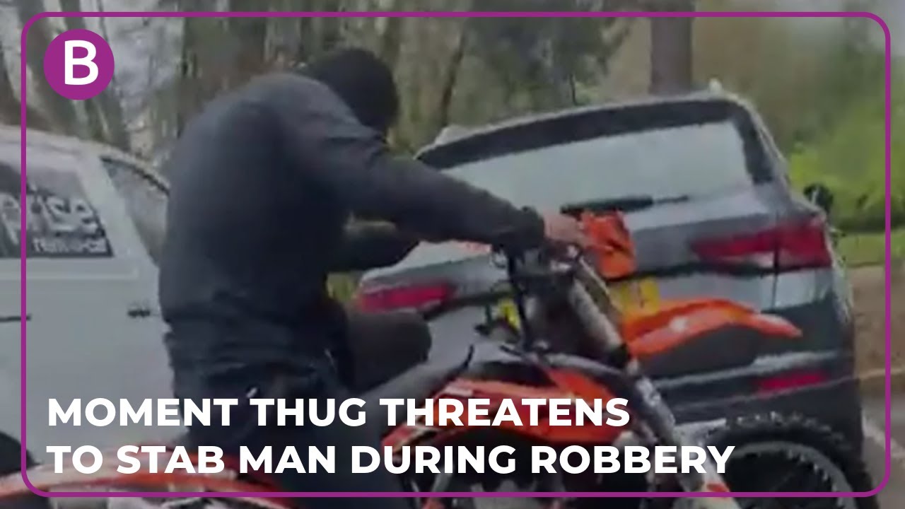 DRAMATIC MOMENT MOTORBIKE THIEF THREATENS TO STAB NEW OWNER - YouTube