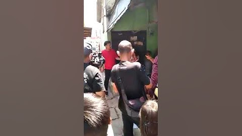 Gilang Dirga dalam acara bronis