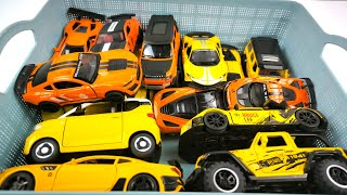 Box Full of Model Cars\Lamborghini Huracan, Mini Cooper, Dodge Charger, Mercedes Benz G63 Jeep, Ford