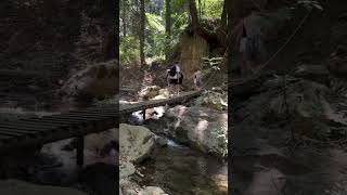 Download Lagu Potami watervallen op Samos bezoeken MP3