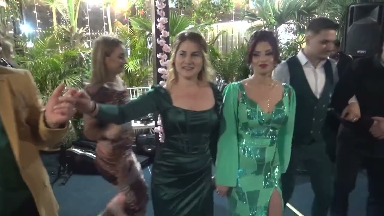 Formatia Madalina Ciobanu 4