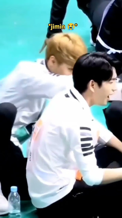 Jimin playing with GOT7 in ISAC 🥺🫶