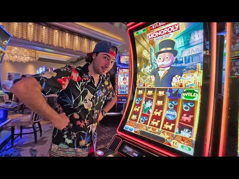 Epic Monopoly Slot Machine Bonus Feature!!! (Cosmopolitan Las Vegas Slot Play)