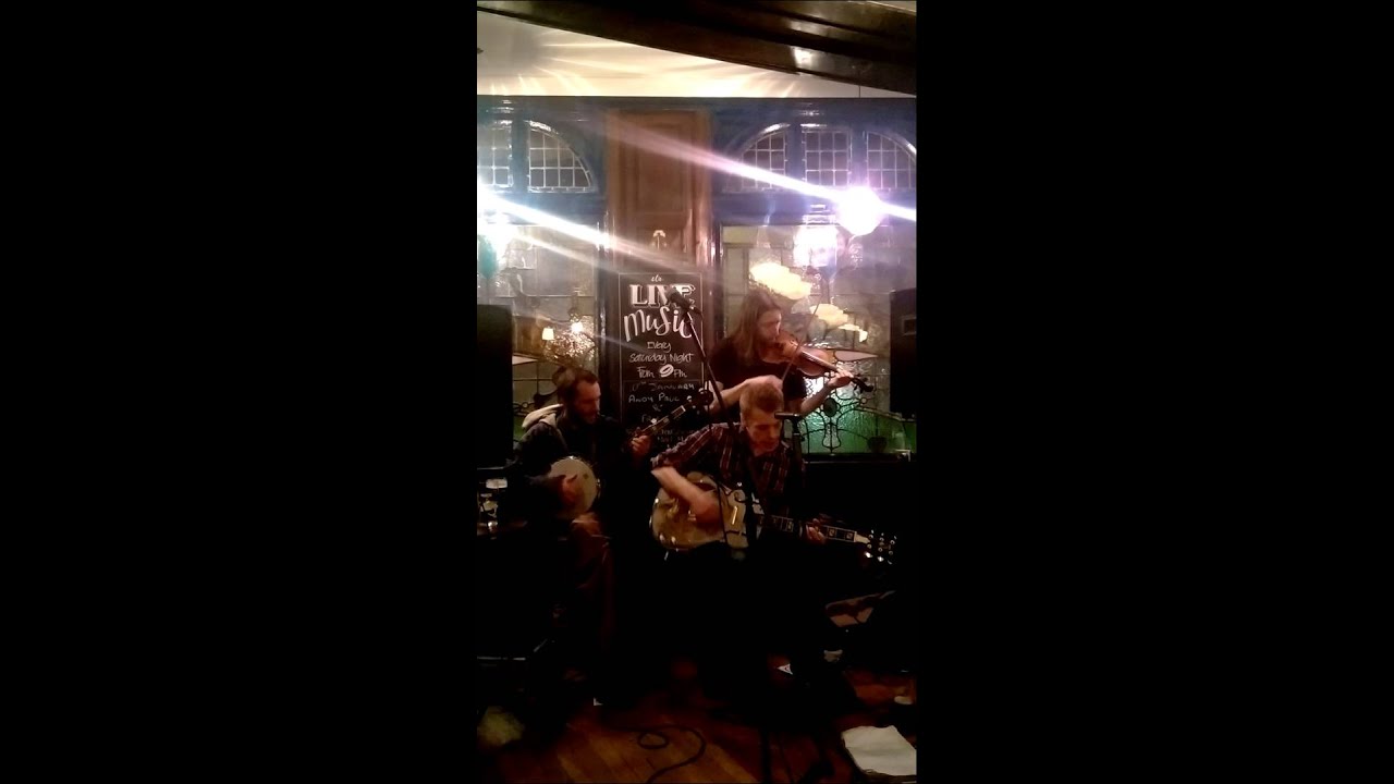 Andy Paul and Friends at Ryrie's