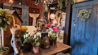 Old Fashioned Inspired Decorating Holiday Spring Antique Cottage Farmhouse at Bridgewater Primitives