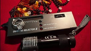 How to test jewelry using a Diamond Tester & UV light