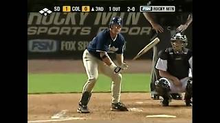 Brian Giles goes 3-for-4