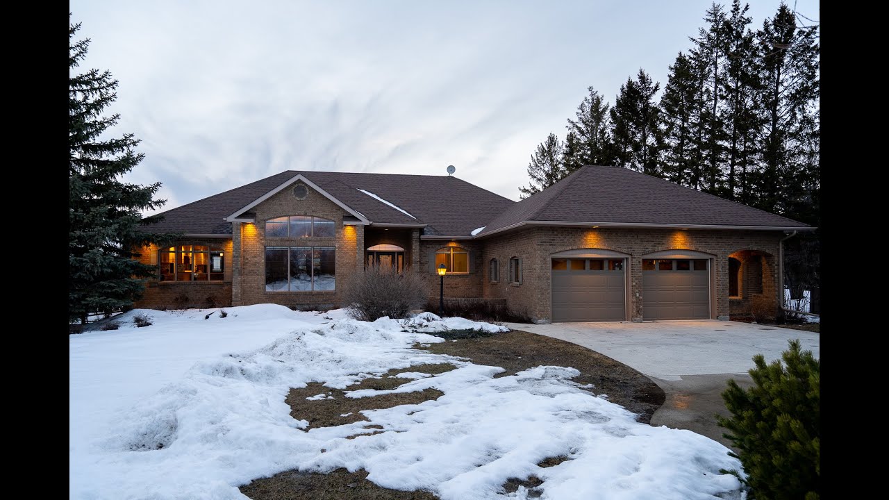 7446 Henderson Highway FOR SALE in Lockport YouTube