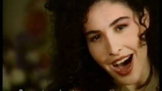 Video thumbnail of "1989 Nina  - Nacida para amar"