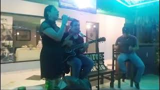 Locamónica Hope Y Los Gatos Del Barrio