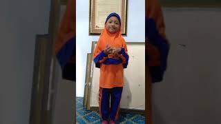 senam berirama lagu naik naik ke puncak gunung