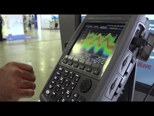 Keysight FieldFox Features and Demonstration - YouTube