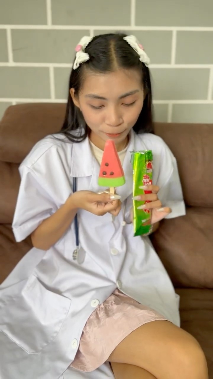 Su Hao comedy: Don't eat my watermelon ice cream ?