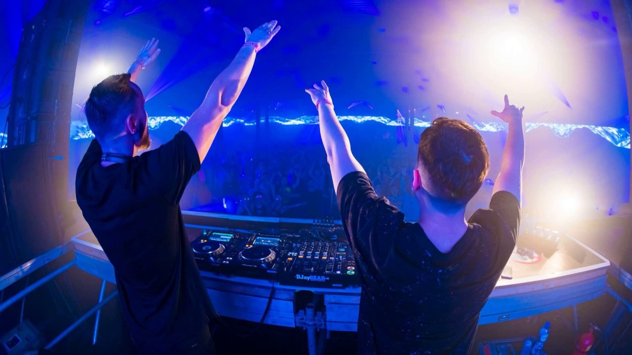 DRYM live at A State Of Trance 950 (Jaarbeurs, Utrecht - The Netherlands)