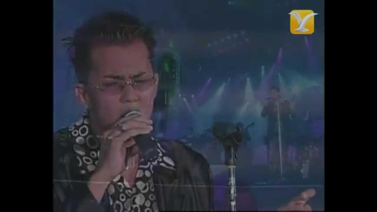 Charlie Zaa, Que Tienen Tus Ojos - Entrega Total, Festival de Viña 1999 Charlie Zaa, Que Tienen Tus Ojos - Entrega Total, Festival de Viña 1999