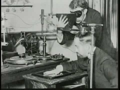 Video: Wilhelm Roentgen: Elulugu, Loovus, Karjäär, Isiklik Elu